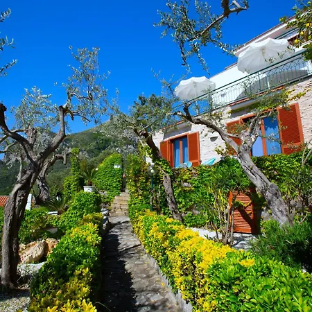 Marianna Villa